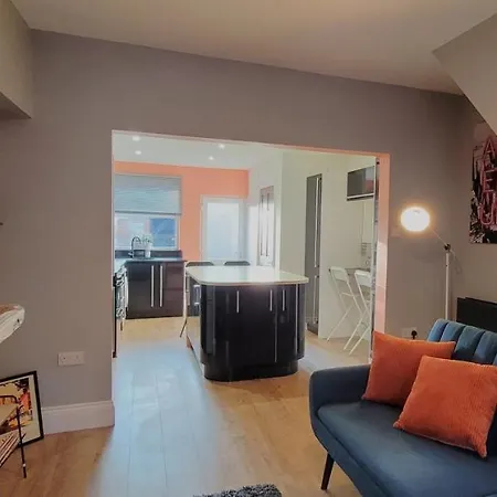 Sutherland St - 2 Bed Home With Free Parking York Exterior photo